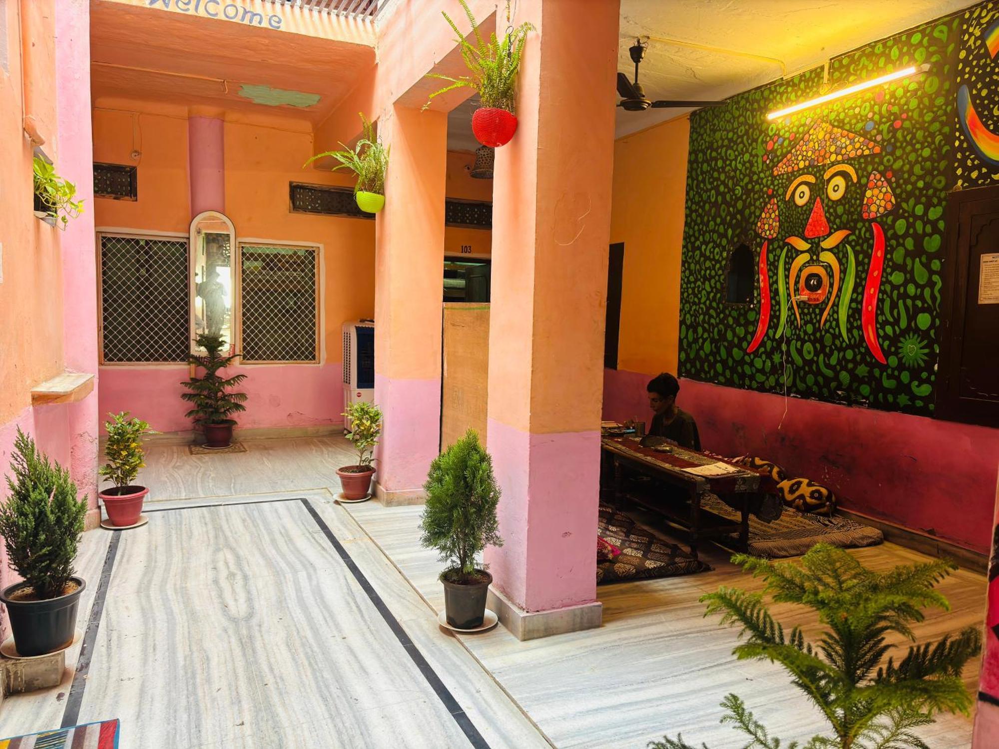 Hostel Monalisa Pushkar Eksteriør bilde