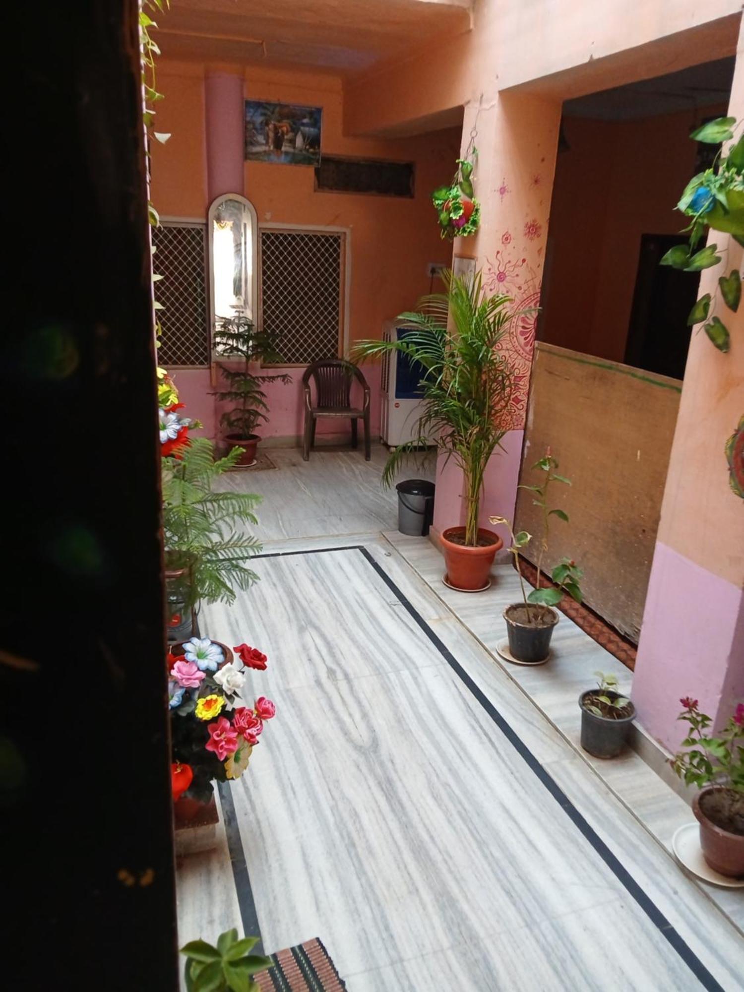 Hostel Monalisa Pushkar Eksteriør bilde